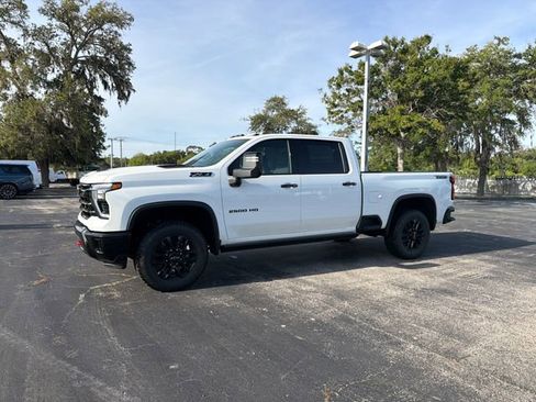New 2026 Chevrolet Silverado 2500 LTZ w/ LTZ Plus Package AWD/4WD image 3
