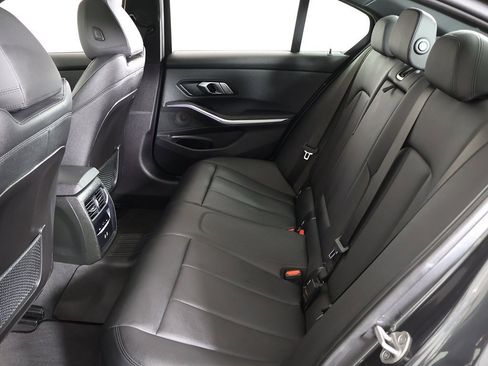 Used 2021 BMW 330i xDrive 330i xDrive w/ Convenience Package image 37