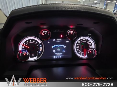 Used 2018 RAM 2500 Laramie AWD/4WD image 29