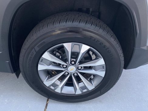 Used 2026 Chevrolet Equinox LT w/ LPO, Floor Liner Package FWD image 9