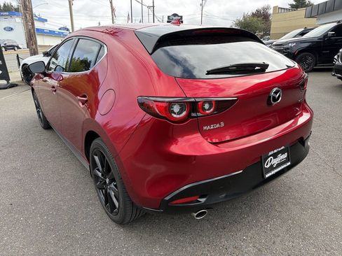 Used 2024 MAZDA MAZDA3 s FWD image 4