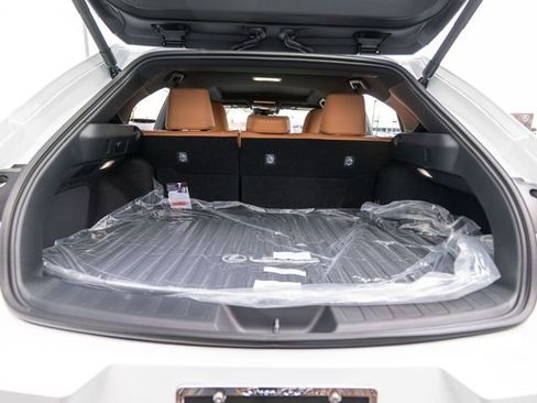 New 2026 Lexus UX 300h AWD image 37