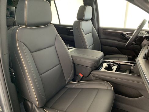 New 2026 Chevrolet Tahoe Premier w/ Sun And Tow Package image 36