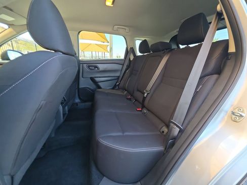 Used 2024 Nissan Rogue S FWD image 26