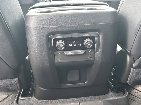 Used 2025 Chevrolet Tahoe High Country w/ Sun And Tow Package image 30