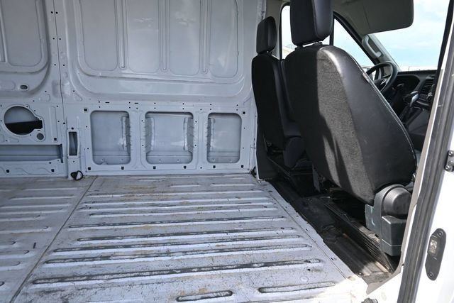 Used 2023 Ford Transit 250 Medium Roof AWD image 12