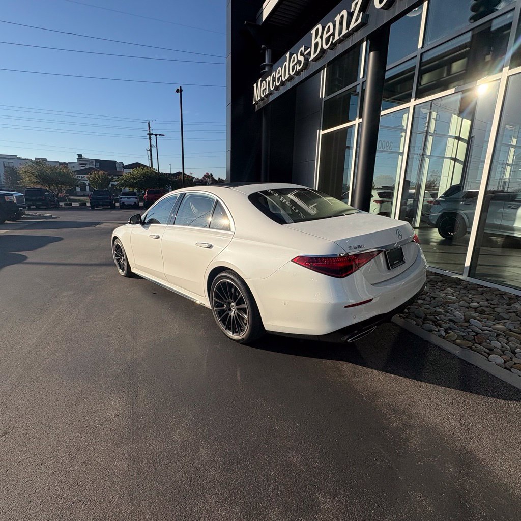 Used 2022 Mercedes-Benz S 580 4MATIC Sedan image 9