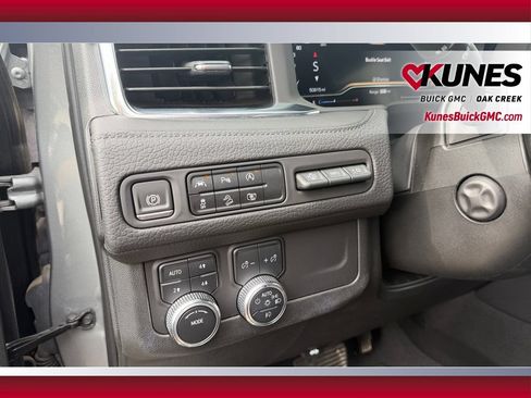 Used 2023 GMC Yukon Denali AWD/4WD image 19