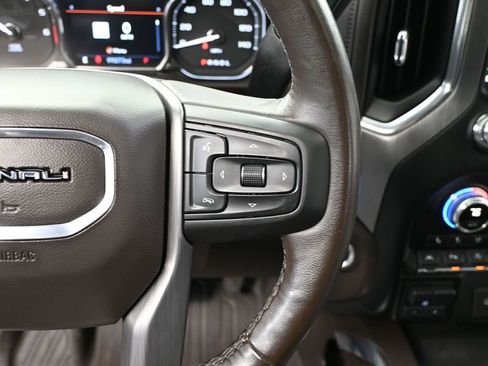 Used 2021 GMC Sierra 1500 Denali w/ Denali Ultimate Package image 36