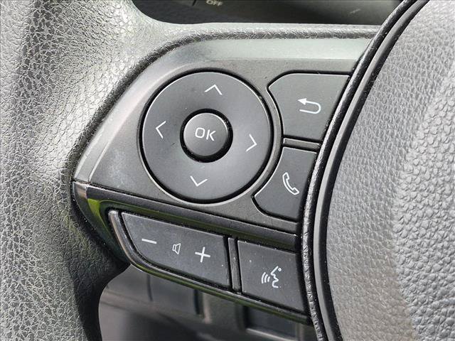 Used 2020 Toyota Corolla LE FWD image 11