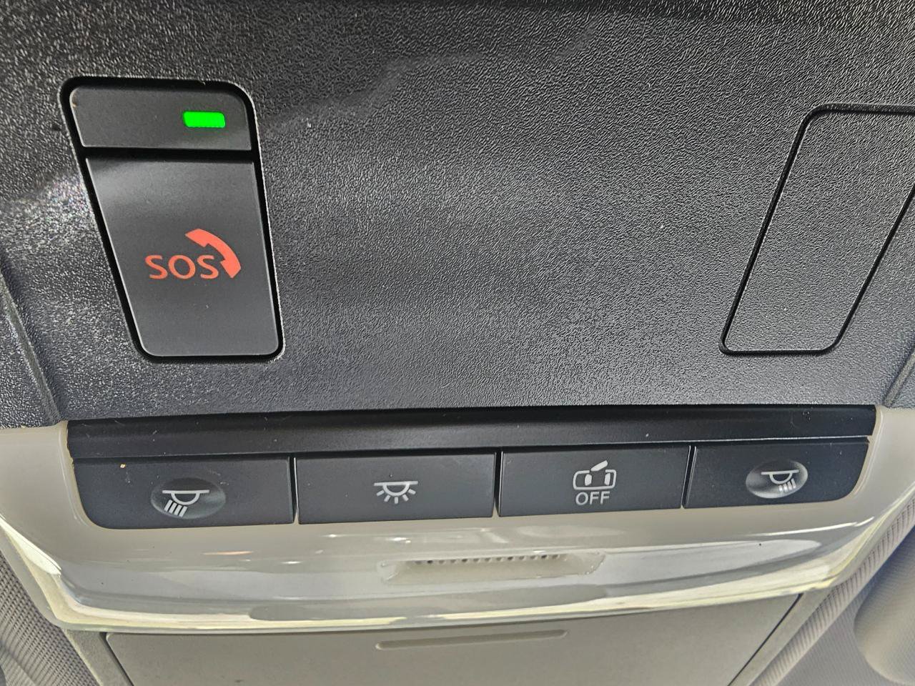 Used 2022 Mitsubishi Outlander SE AWD/4WD image 47