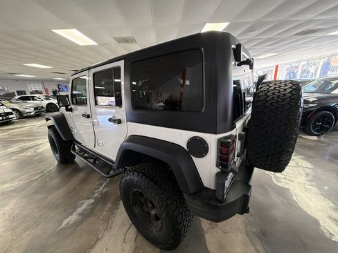 Used 2017 Jeep Wrangler Unlimited Sport w/ Quick Order Package 24S image 8