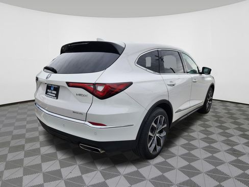 Used 2023 Acura MDX w/ Technology Package AWD/4WD image 4