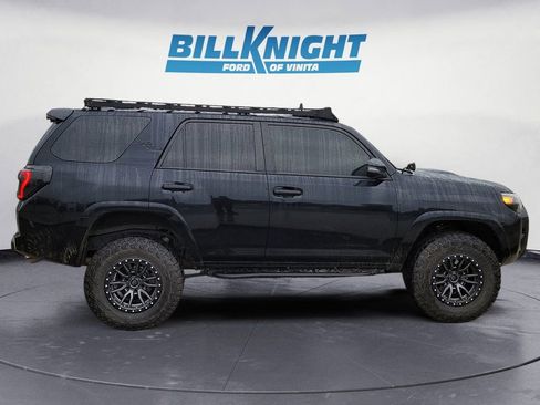Used 2021 Toyota 4Runner TRD Off-Road Premium image 6