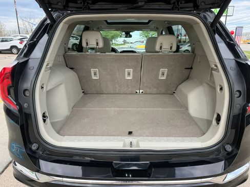 Used 2018 GMC Terrain Denali w/ Advanced Safety Package AWD/4WD image 14