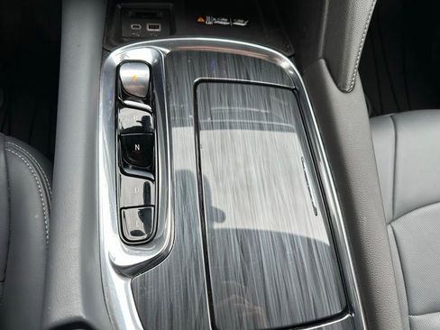 Used 2023 Buick Enclave Essence w/ LPO, Floor Liner Package FWD image 14