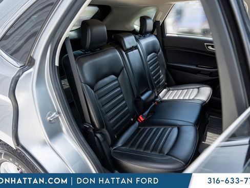 Used 2020 Ford Edge SEL w/ Convenience Package AWD/4WD image 23