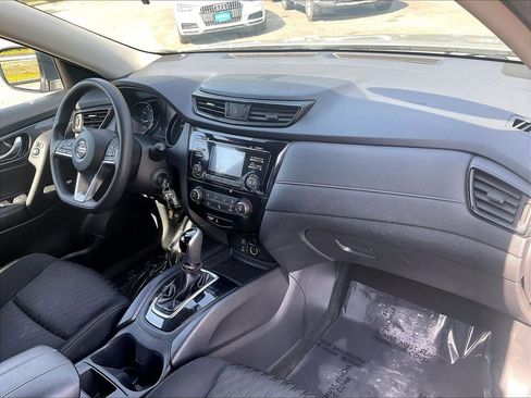 Used 2017 Nissan Rogue S w/ S Appearance Package AWD/4WD image 14