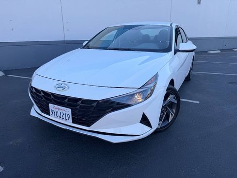 Used 2023 Hyundai Elantra Blue w/ Cargo Package FWD image 11