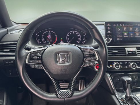 Used 2019 Honda Accord Sport image 12