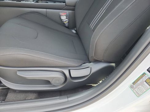 New 2026 Hyundai Elantra SEL Sport Premium FWD image 14
