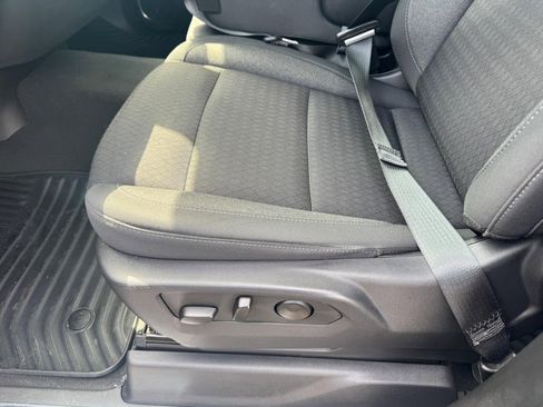 Used 2023 GMC Sierra 1500 Elevation image 17