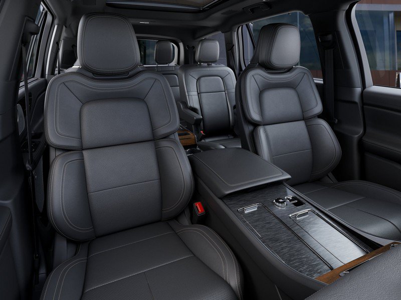 New 2027 Lincoln Aviator Reserve AWD/4WD image 10