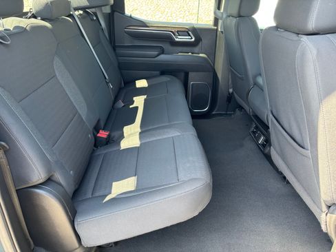 Used 2025 Chevrolet Silverado 1500 LT AWD/4WD image 14