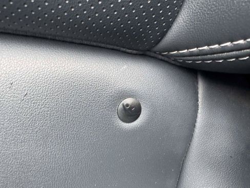 Certified 2025 Ford Mustang Premium image 22