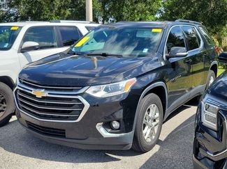 Used 2021 Chevrolet Traverse LT FWD video 2