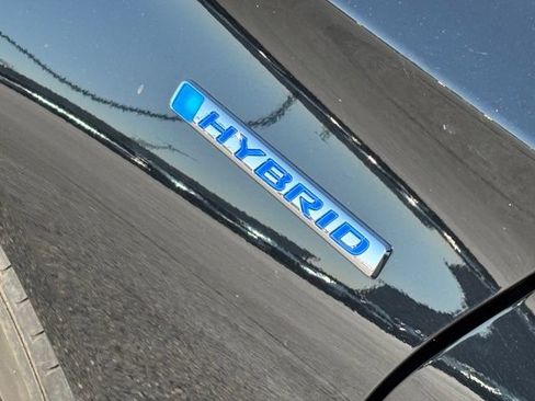 Used 2019 Honda Accord Touring image 4