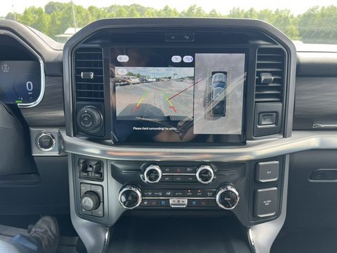 New 2025 Ford F150 Lariat w/ Equipment Group 501A Mid image 22