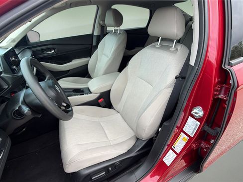 Used 2025 Honda Accord SE image 11