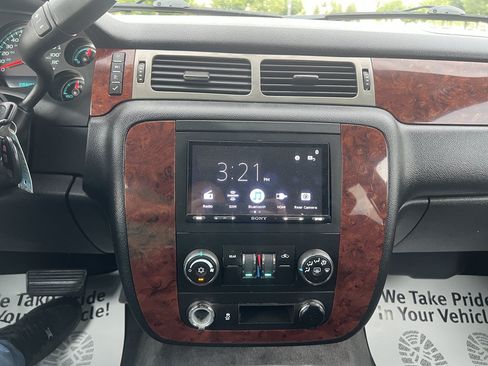 Used 2012 Chevrolet Tahoe LS AWD/4WD image 23