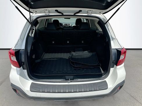 Used 2019 Subaru Outback 2.5i Limited w/ Popular Package #2 AWD/4WD image 26
