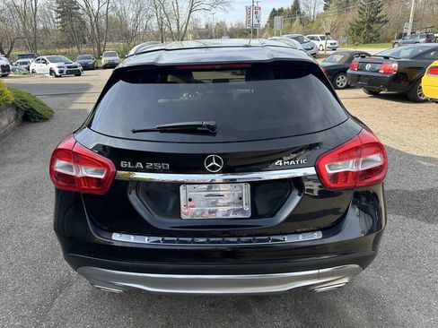 Used 2017 Mercedes-Benz GLA 250 4MATIC image 5