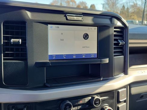 New 2026 Ford F250 XL w/ FX4 Off-Road Package image 27