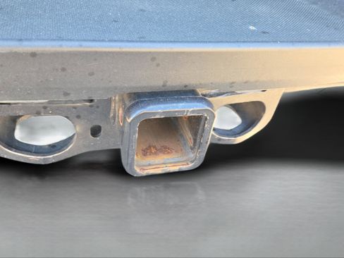 Used 2024 Ford F250 Platinum w/ Tremor Off-Road Package image 16