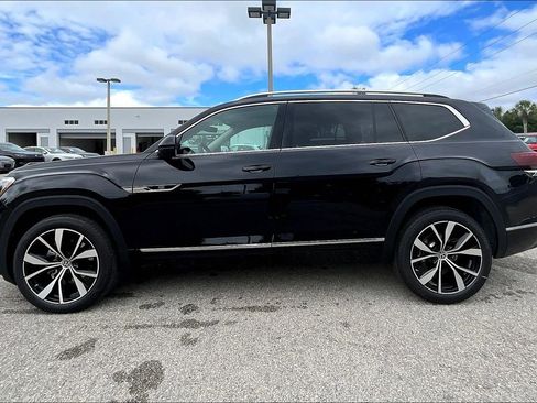 New 2026 Volkswagen Atlas SEL Premium R-Line AWD/4WD image 8