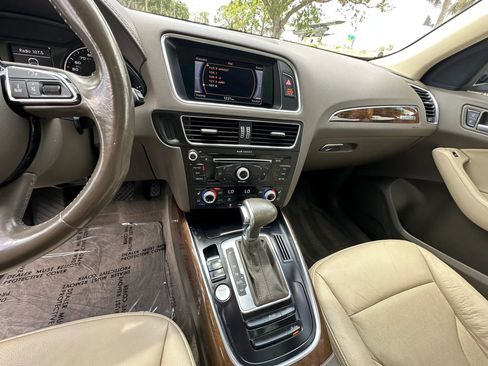 Used 2017 Audi Q5 3.0T Premium Plus w/ Luxury Package AWD/4WD image 25