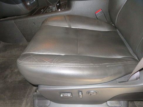 Used 2013 GMC Sierra 2500 Denali image 18