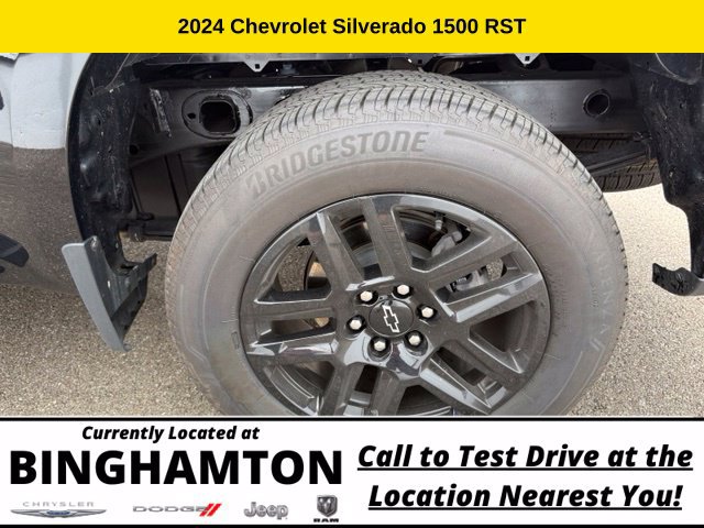 Used 2024 Chevrolet Silverado 1500 RST w/ Convenience Package II AWD/4WD image 30