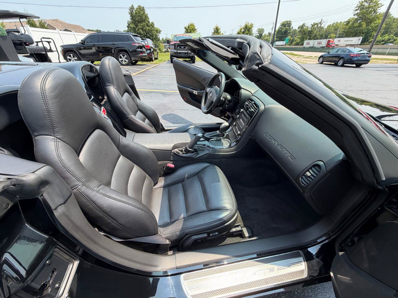 Used 2008 Chevrolet Corvette Convertible w/ Preferred Equipment Group RWD image 28
