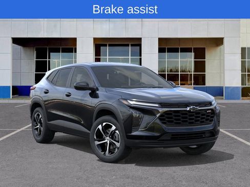 New 2026 Chevrolet Trax RS image 7