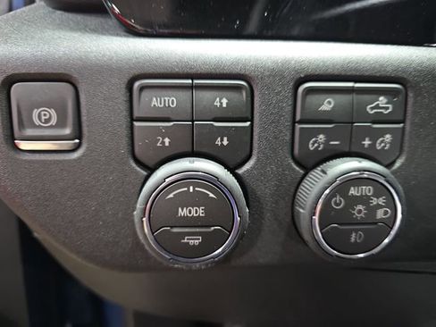 New 2026 Chevrolet Silverado 2500 LTZ w/ LTZ Convenience Package image 26