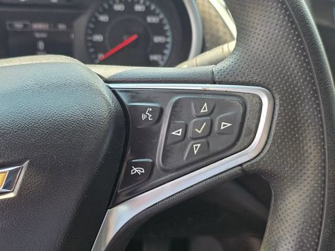 Used 2022 Chevrolet Malibu LT FWD image 28