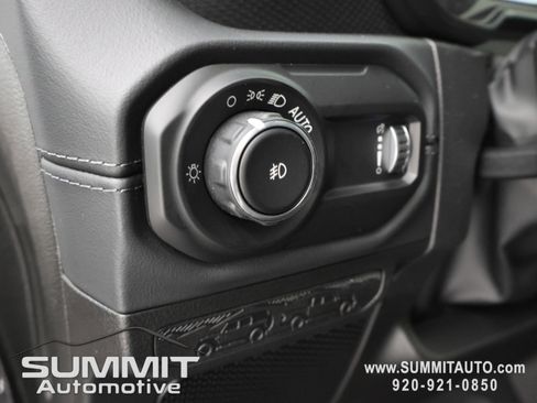 New 2026 Jeep Wrangler Unlimited Rubicon AWD/4WD image 41