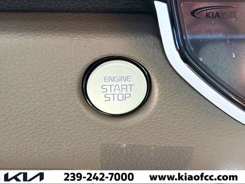 New 2026 Kia Carnival EX FWD image 38