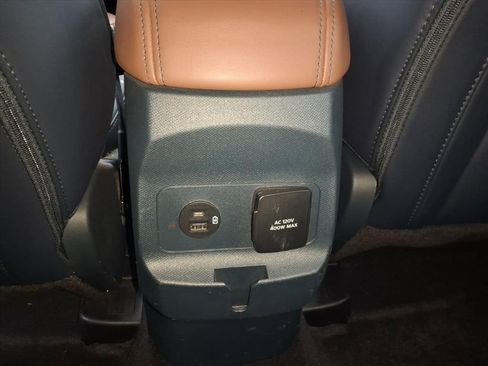 Used 2024 Ford Maverick Lariat image 14