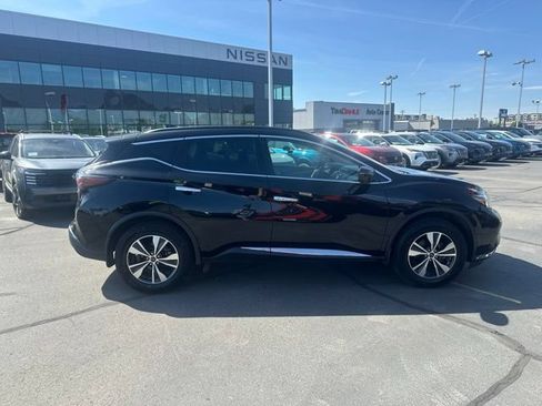 Used 2024 Nissan Murano SV AWD/4WD image 11
